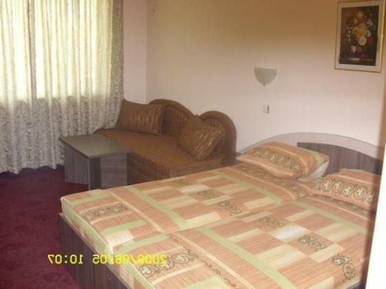 Stedy Guest House - Photo3