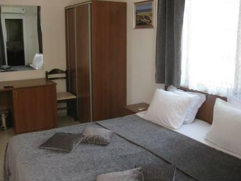 Zvezden Rai Guest Rooms - Photo5