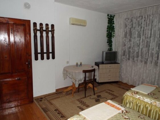 Albena Guest Rooms - Photo2