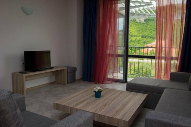 Complex Perpera - Photo3