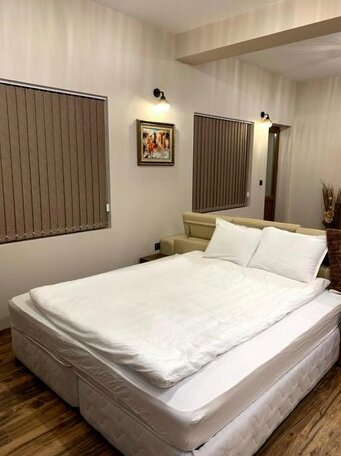 Maison Blanche Guest Rooms - Photo4