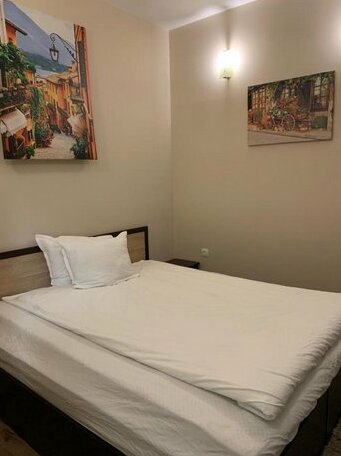 Maison Blanche Guest Rooms - Photo5