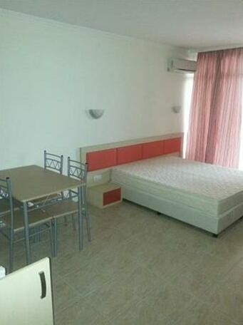 Andalusia 2 Apartments - Photo4