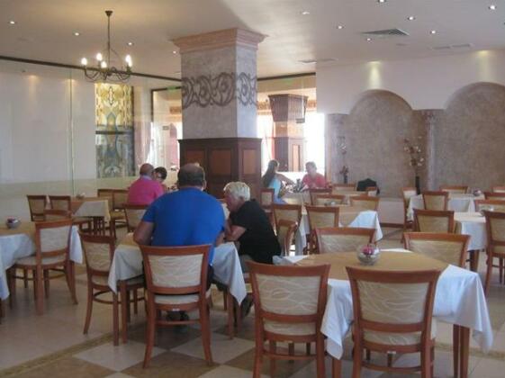 Caesar Palace - All Inclusive - Photo3