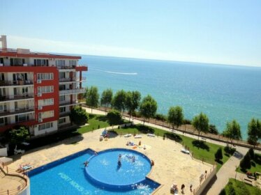 Panorama & Marina Freya Resort
