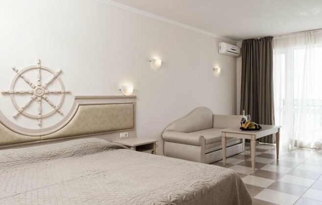 Royal Bay Hotel - Photo4