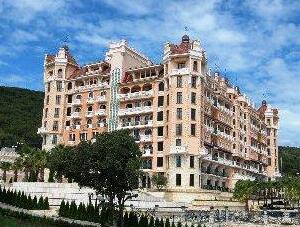 Royal Castle Design & SPA - Photo3