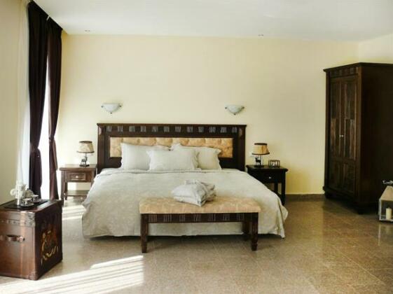 Royal Villas Elenite - Photo2