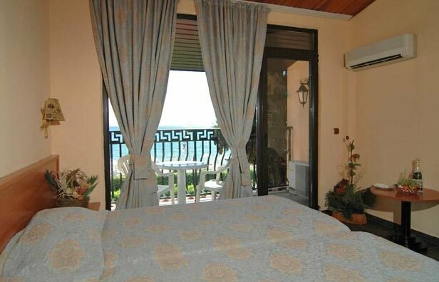 Villas Elenite - All Inclusive - Photo5