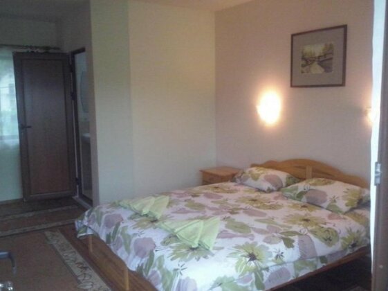 Guest House Friends Emen - Photo5