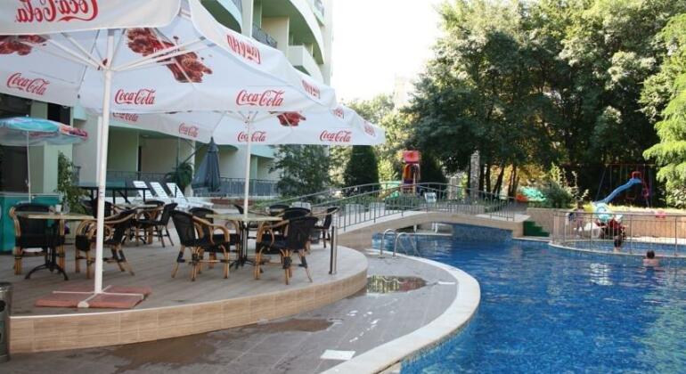 Perunika Hotel - Photo2