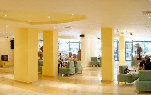 Perunika Hotel - Photo4