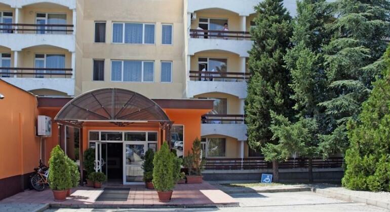 Gergana Balneohotel - Photo2