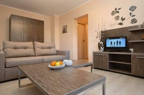 Kamilite Family Hotel - Photo3