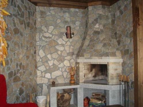 Family Hotel Mania Kalofer - Photo4