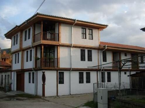Tsutsovi House - Photo2