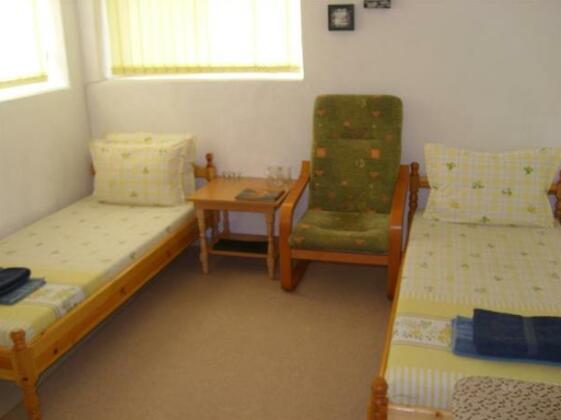 Plamena Guest Rooms - Photo2