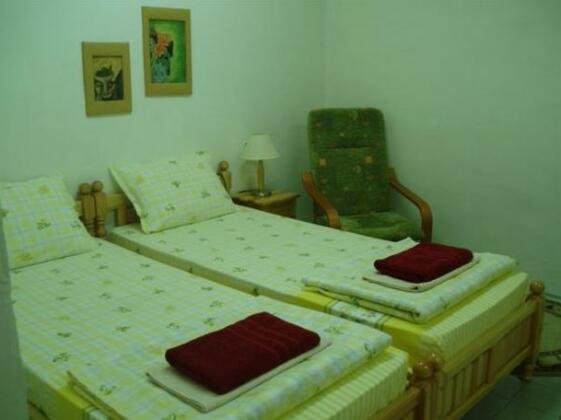 Plamena Guest Rooms - Photo5
