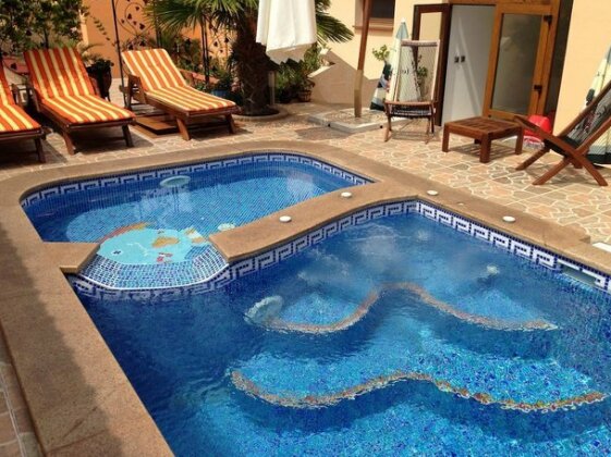 Hotel Hit Kiten - Photo2