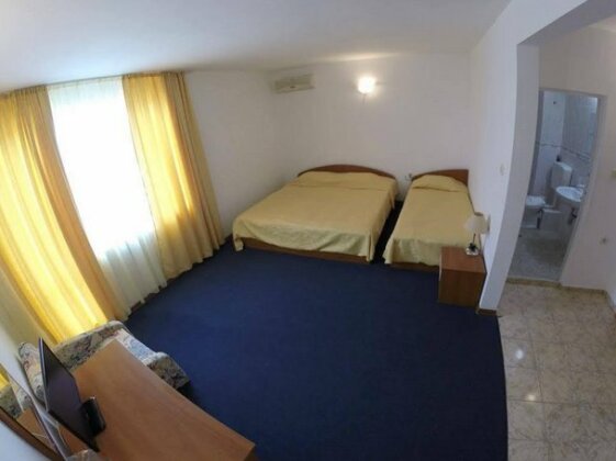 Hotel Lotos Kiten - Photo4