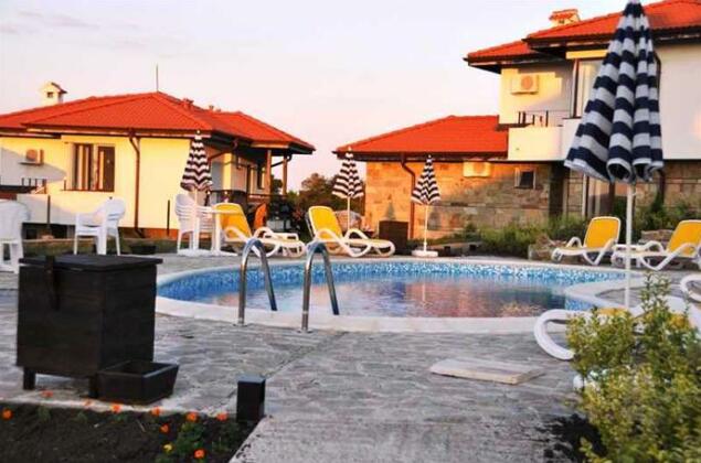 Villa on the Black Sea - Photo2