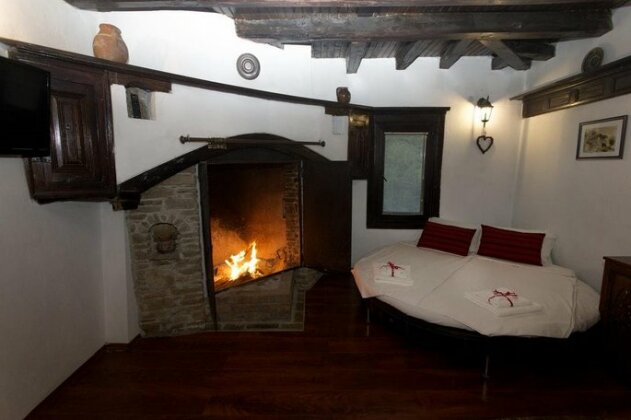 Guest House Stone Paths - Photo3