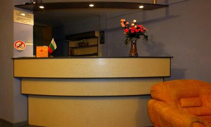 Forest View Inn - Photo5
