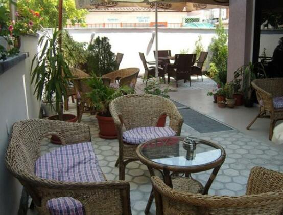 Hotel Strimon Bed and Breakfast - Photo2