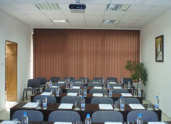 Bryasta Hotel & Restaurant - Photo5