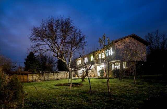 Makak Bed & Breakfast