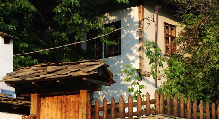 Guest House The Old Lovech - Photo2