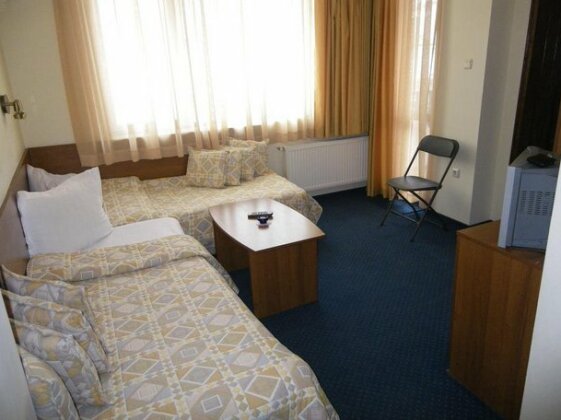Deskoni's Place Guest House - Photo5