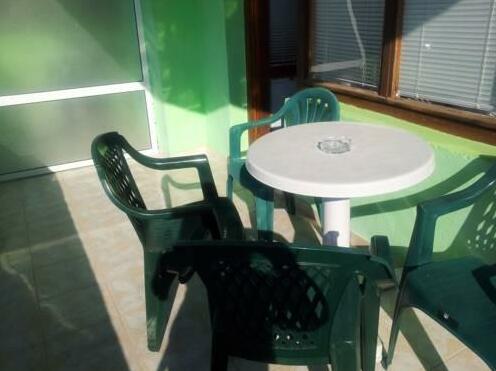 Guest House Nikolovi - Photo4