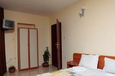 Hotel Ianis - Photo3
