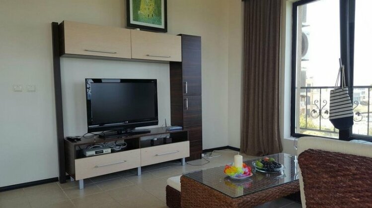 VIP Homes - Photo2
