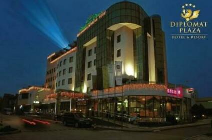 Diplomat Plaza Hotel & Resort