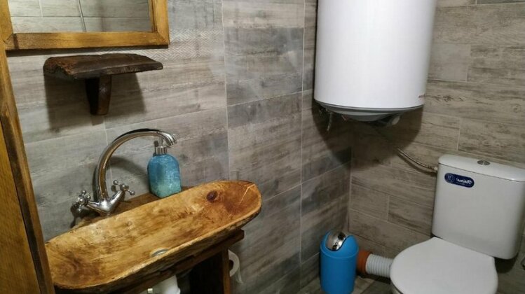 The Old Nest - Photo5