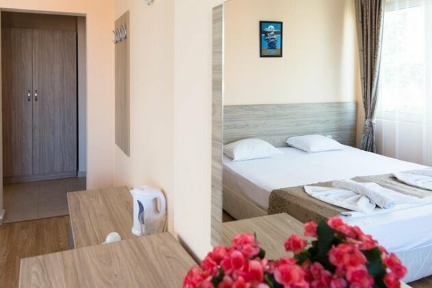 Atavel Guest House - Photo5