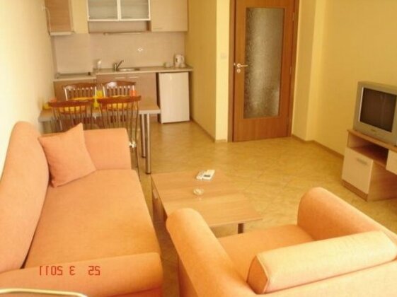 Aurelia Beach Complex - Photo5