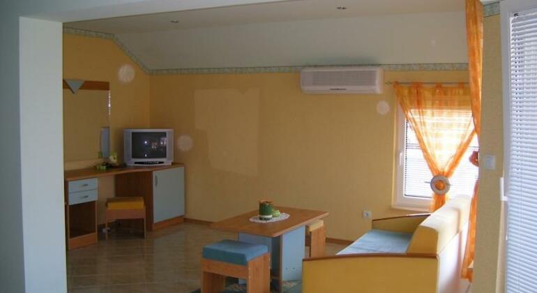 Dari Guest House - Photo3