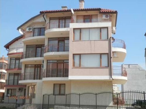 Deva Apartments - Photo2