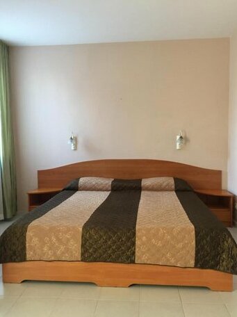 Family Hotel Selena - Photo5