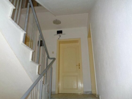 Gerovi Guest House - Photo3