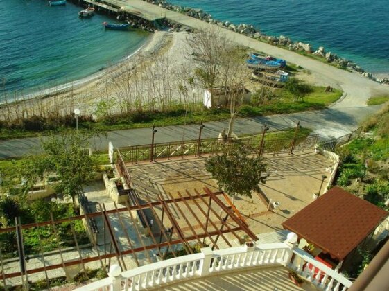 Guest Rooms Ianis Paradise - Photo5