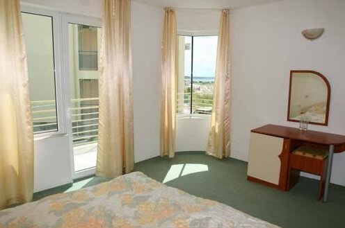 Harmony Beach Family Hotel - Photo5