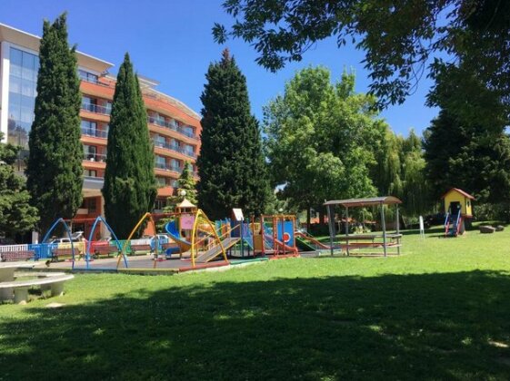 Nessebar Beach Apartment - Photo2