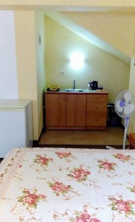 Nirvana Guest House Nesebar - Photo4