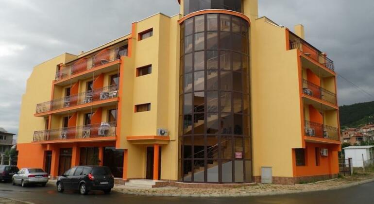 Amigos Hotel