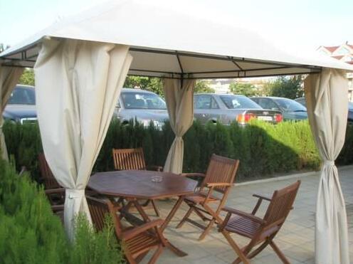 ApartComplex Anixi - Photo5