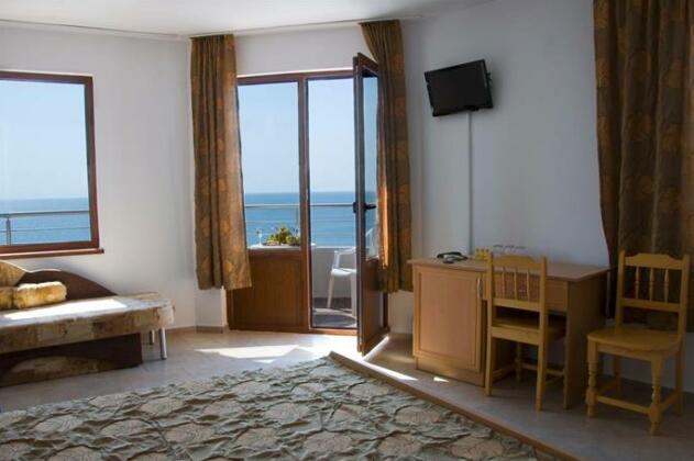 Bisser Obzor - Photo5